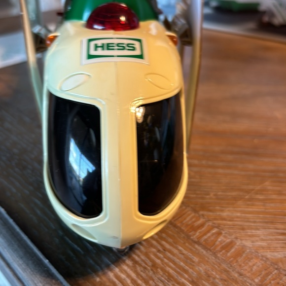 Hess Helicopter with Motorcycle & Cruiser - Picture 3 of 7